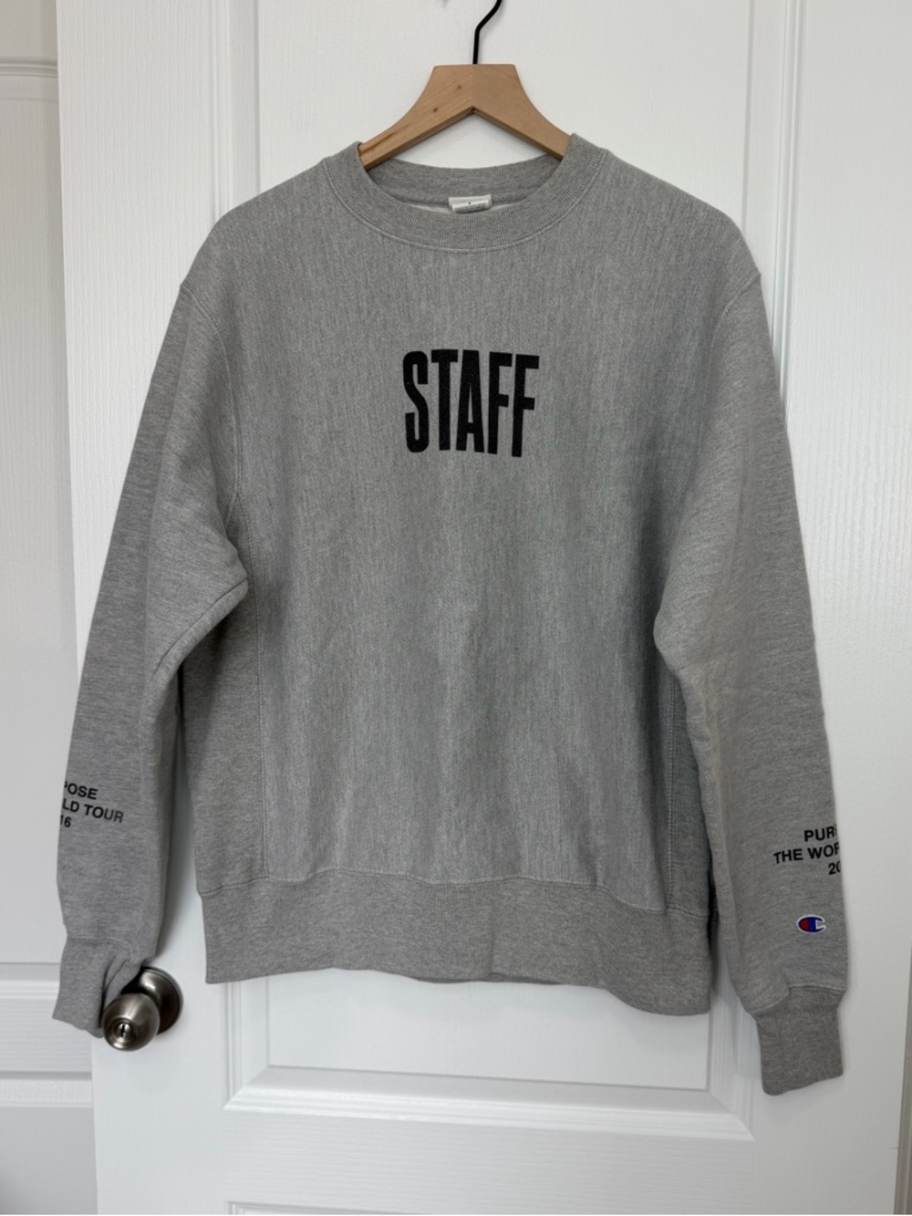 Justin Bieber The Purpose World Tour 2016 Champion Crewneck Sweater Medium - Picture 10 of 14